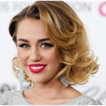 Model Rambut Keriting Ala Curly Miley Cyrus