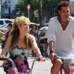 lagu olahraga La Biclicleta – Carlos Vives & Shakira